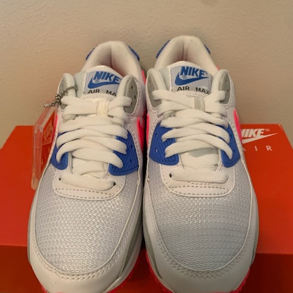 New Nike Air Max “Hot Coral” - Picture 3 of 7